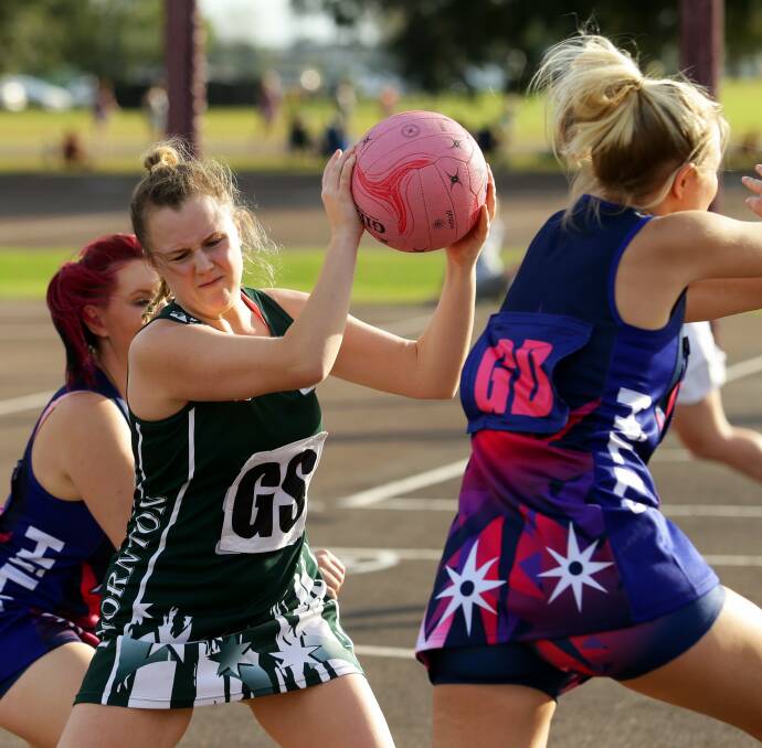 GRAND REPLAY: The George Tavern's Nooey Lantry takes a tough catch under pressure. Picture: JONATHAN CARROLL