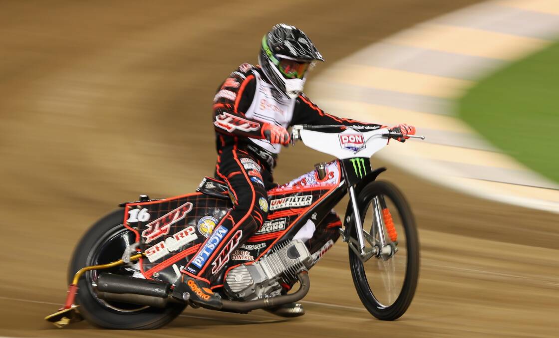 HUNTER HOPE: Sam Masters returned to winning form taking out round two of the Australian Speedway titles at Mildura on Saturday night to sit third on the standings.