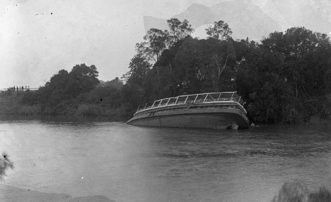 AGROUND: The steamboat Guthrey became stuck on rocks in the Paterson River while en route from Newcastle with around 400 passengers on board.