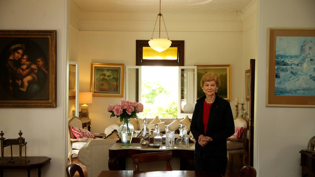 GRAND: Lynn Morris from Friends of Grossmann House inside historic Kiora Villa. Picture: Marina Neil.