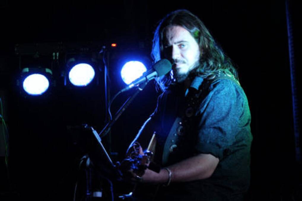AT THE POURHOUSE: Singer-songwriter Darren Rolling Keys will bring his classic rock to town.