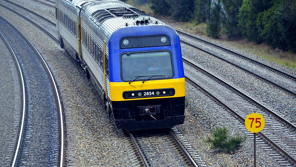 Opponents of the truncation of the Maitland Newcastle railway are seeking support from upper house MPs to block legislative changes by the government.