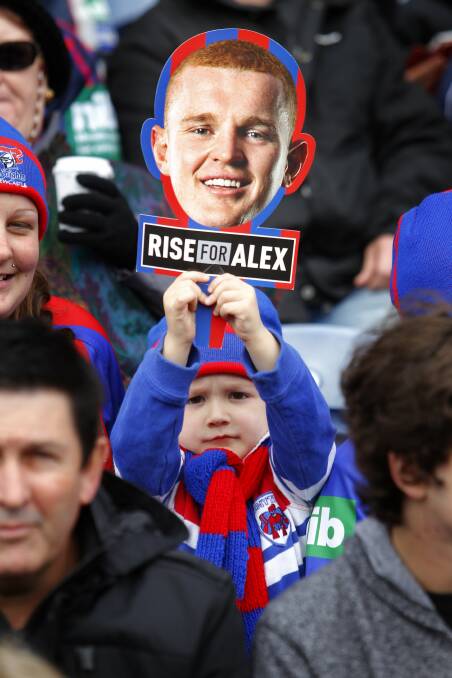 WE ROSE FOR ALEX:  The Hunter united for injured Aberdeen sportsman and Newcastle Knight Alex McKinnon.