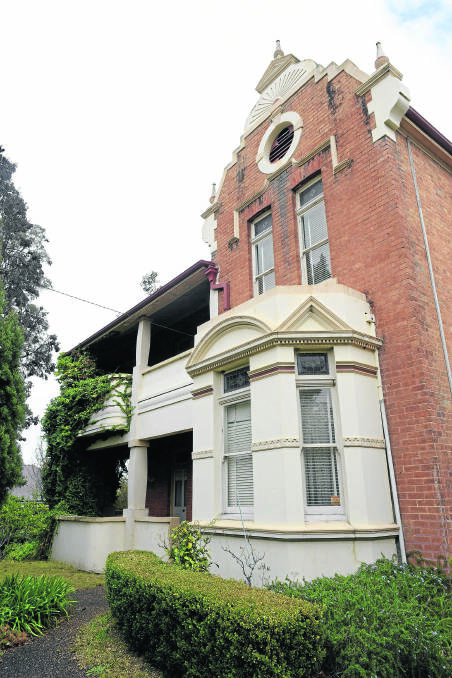 Historic Verona House has sold prior to auction.
