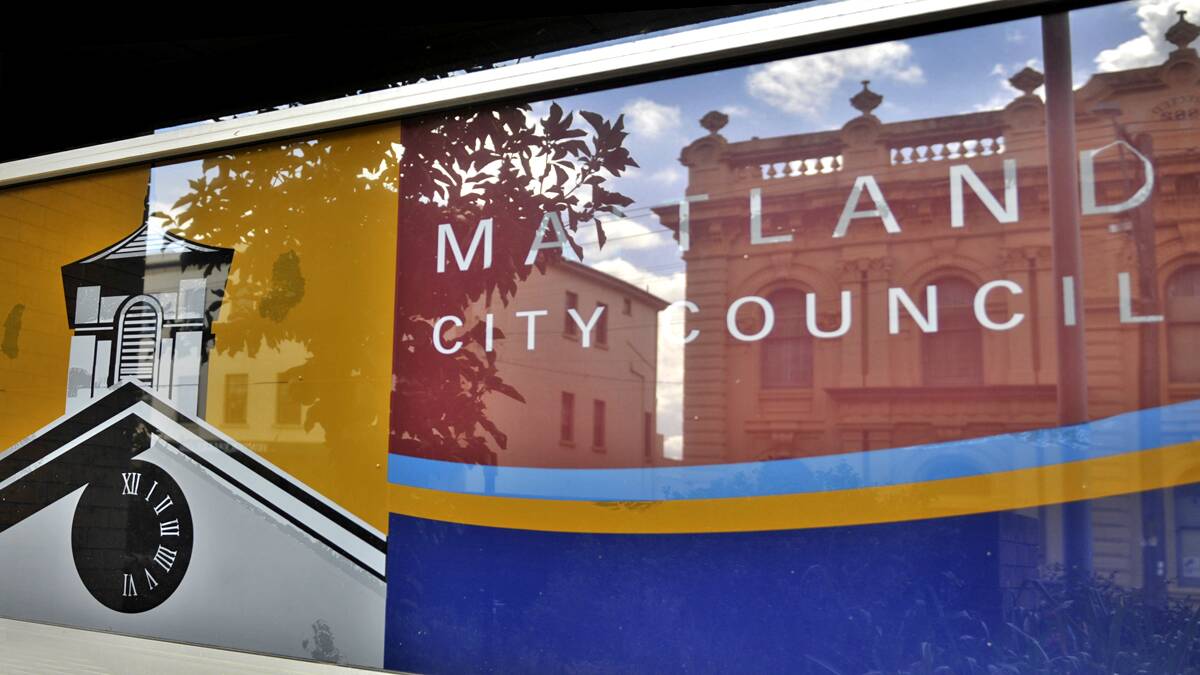 Maitland City Council outdoor staff strike over sackings