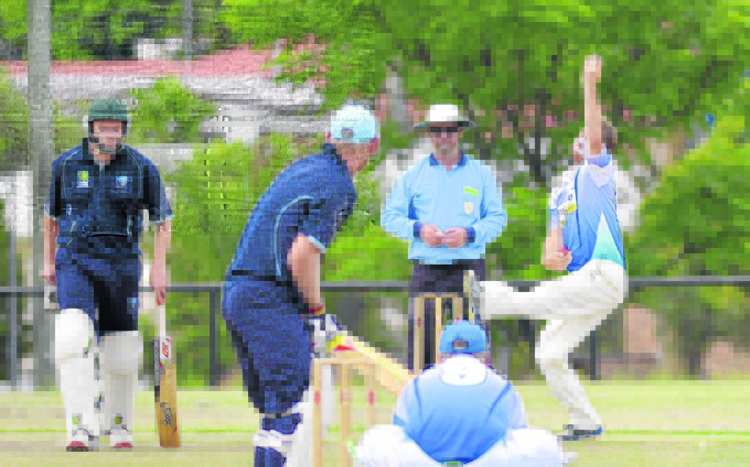 SURPRISE WIN:  Eastern Suburbs bowler Andrew Vickery sends one down to his Kurri Weston ­opponent.   	Picture by STUART SCOTT 