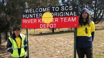 MAKING CHANGE: Trainees Jonece Close and Kiel Clack, who have put in work to protect the Hunter River. Picture: Supplied.