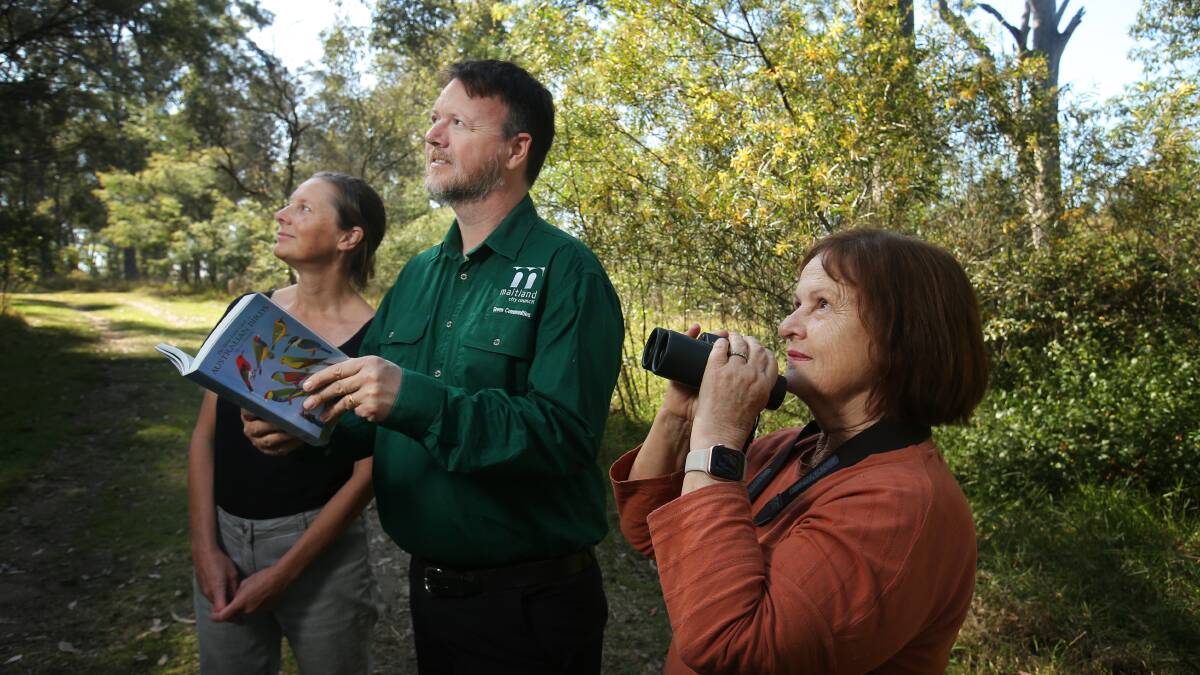 Tanya Esden of Earthcare Park, Ben Maddox of Maitland City Council and Margaret Clarke of Hunter Bird Observers Club. Picture by Simone De Peak