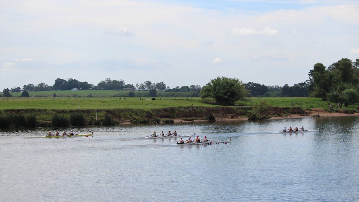Rowers band together to win on home water