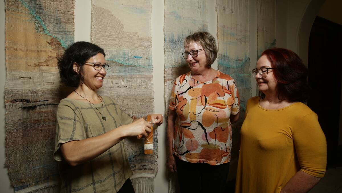 Artist in residence 2022 Vicki Cornish, Friends of Grossmann and Brough Houses chairperson Holly McNamee and artist in residence program coordinator Ellen Howell at Brough House. Picture by Simone De Peak