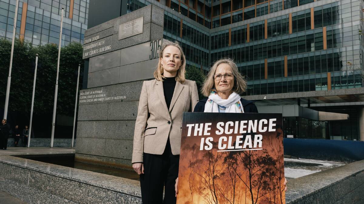 
Environmental lawyer Retta Berryman and President of the Environment Centre of Central Queensland Christine Carlisle. Picture supplied