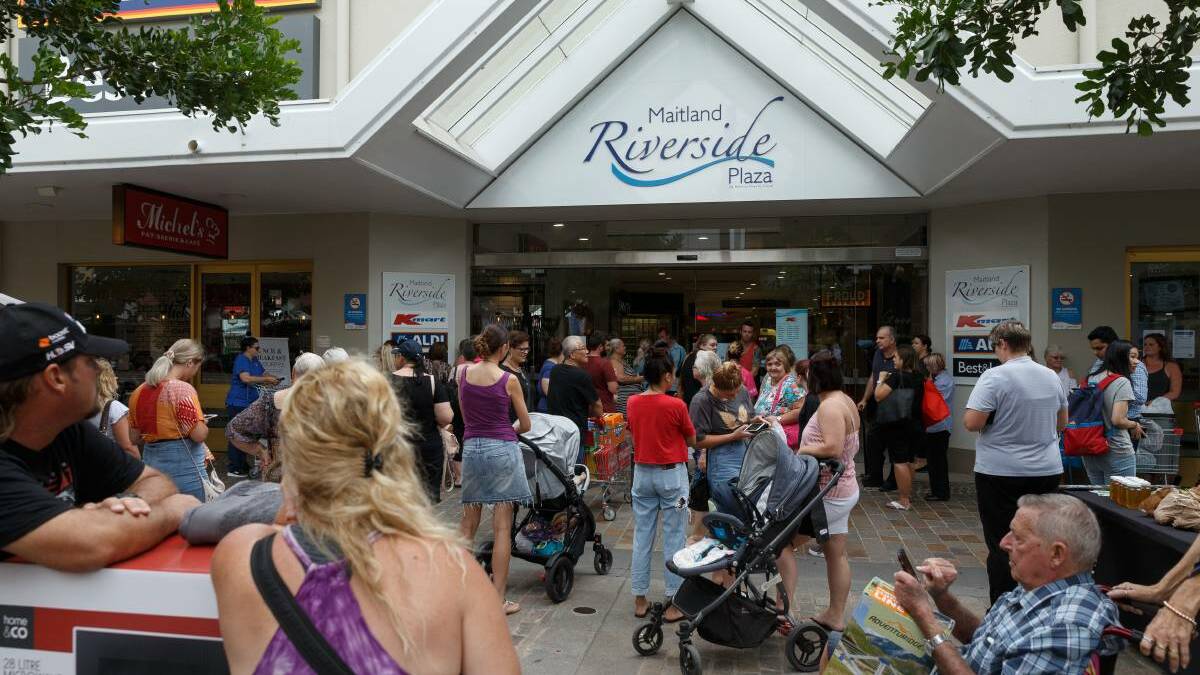 Riverside Plaza delivering care packs to struggling residents