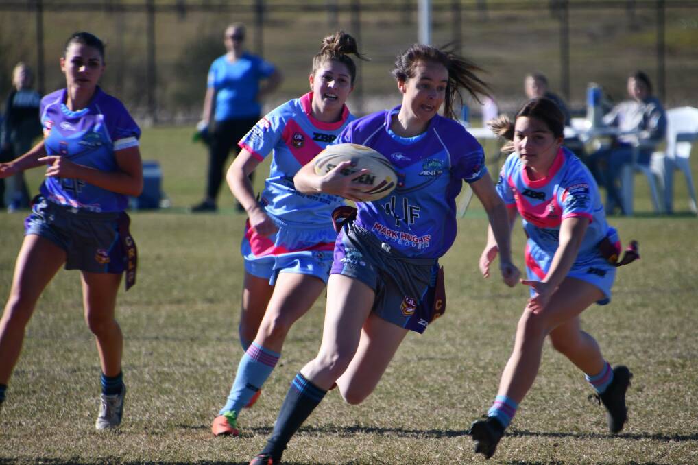 The Aberglasslyn Ants meet Raymond Terrace in Saturday's Ladies League Tag A-grade preliminary final.