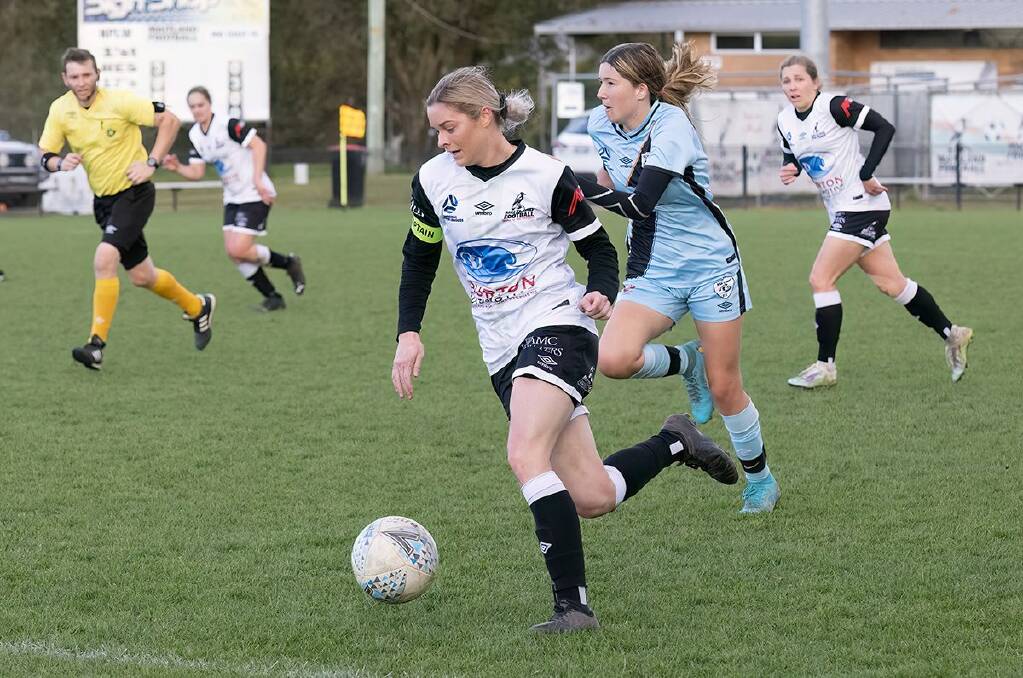 Maitland Magpies captain Sophie Stapleford has been signed by the Newcastle Jets for the upcoming A-League Women's campaign. Picture by Graham Sports and Nature Photography