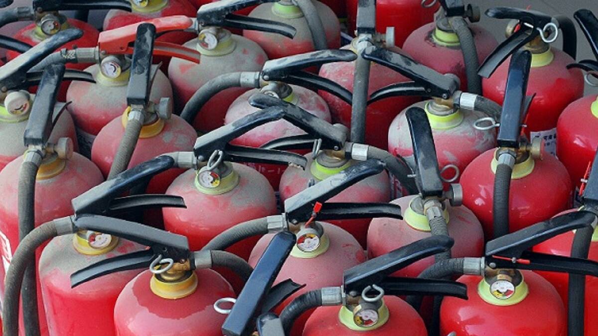 CHANGEOVER: Regulations banning PFAS in firefighting are being phased in from today. Picture: SA EPA