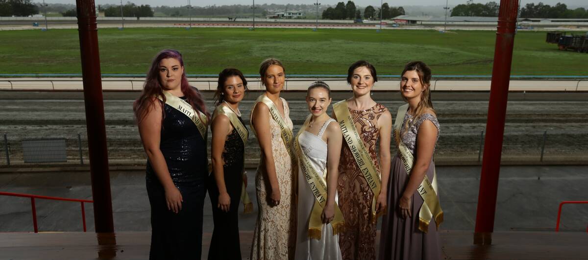 FUN: Showgirl entrants Hollie Hassler, Breanna Murrell, Amy Newton.Shanelle Fairhall, Hayley Johns and Jessica Neave. Picture: Jonathan Carroll