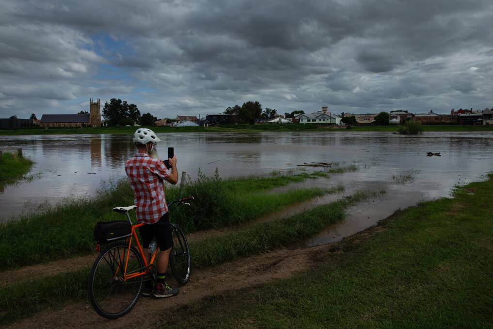 FLOOD: The Hunter River at Maitland from Lorn last week. Picture: Marina Neil
