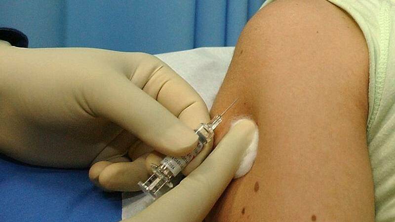 Panicking patients needle GPs for flu shots