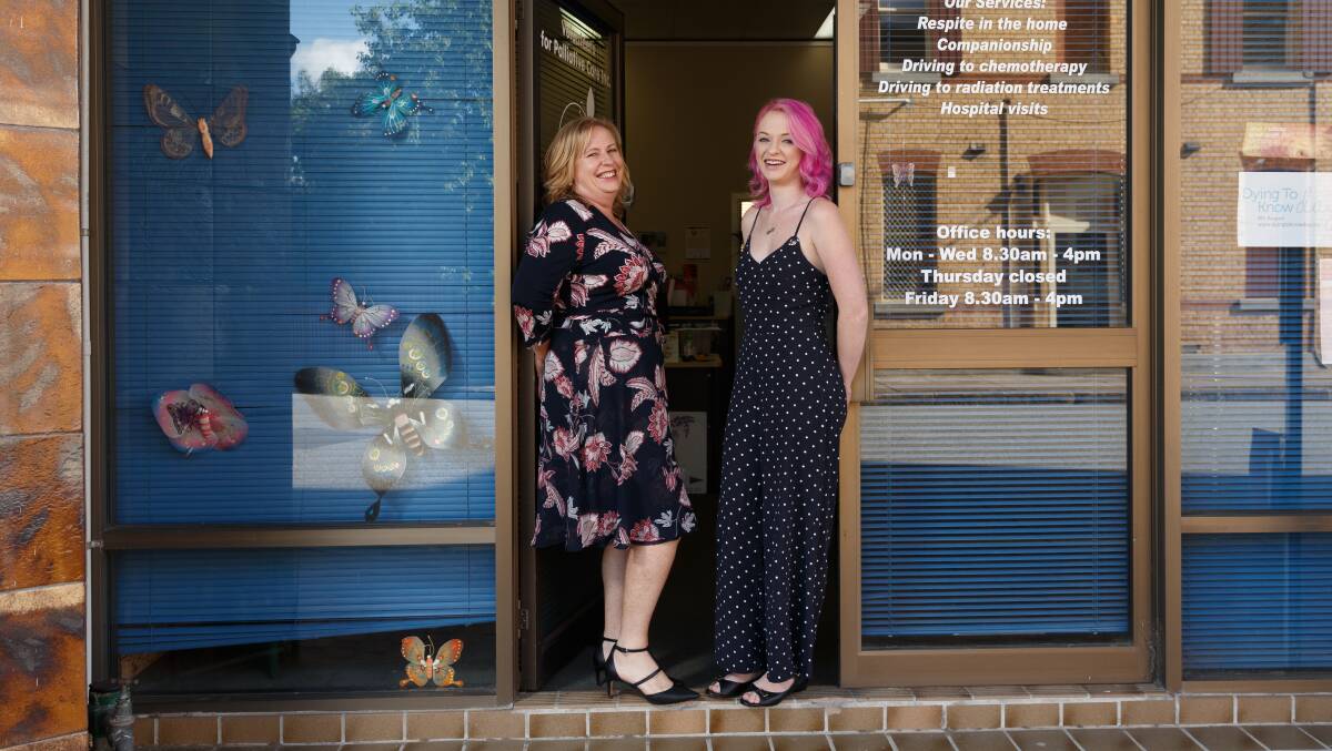 Palliative care volunteer Lynette Clark and her daughter Holly Callinan outside the organisation's office in Maitland. Picture: Max Mason-Hubers