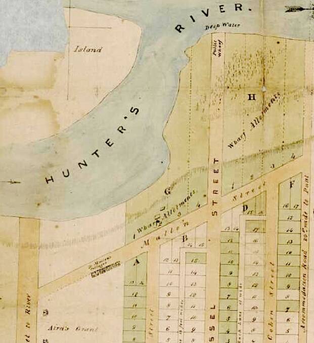 James King's map of 'Port Maitland', circa 1840, showing Mallon St and Russell St, Horseshoe Bend. Hunter St is at the far left and opposite it is the island that was washed away