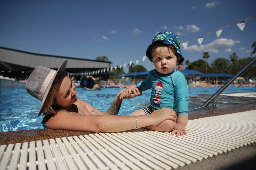 SPLASH: Briony Reichel of Aberglasslyn with son Zade, 15 months at Maitland Pool. Briony will be starting Zade at swimming lessons here in the next couple of weeks. Picture: Simone De Peak