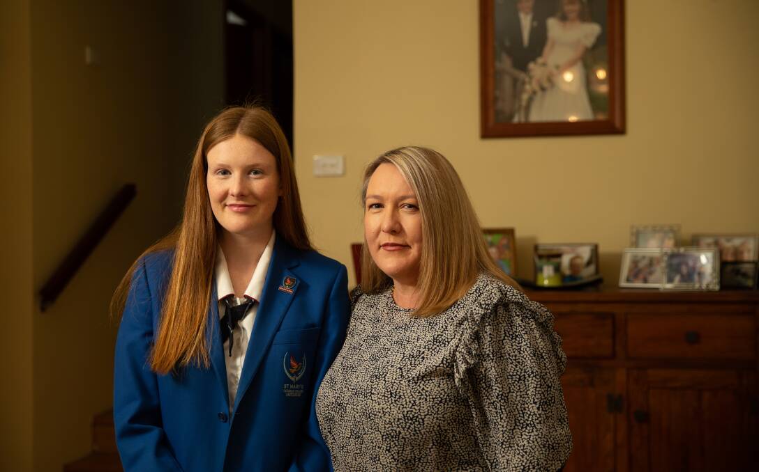 Year 12 student Natalie Harris and her mother Kellie Harris, who have been part of the 'vaccine race' before the HSC gets underway. Picture: Marina Neil 
