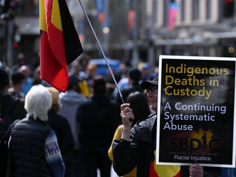 The protest highlighted police mistreatment of Indigenous people that had led to deaths in custody. (Dean Lewins/AAP PHOTOS)