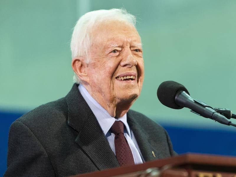 Former US president Jimmy Carter has a black eye and 14 stitches from a fall at his home.