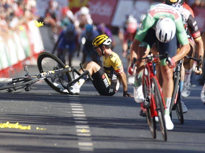 Primoz Roglic (l) has blamed Fred Wright for the crash that led to his withdrawal from the Vuelta. (EPA PHOTO)