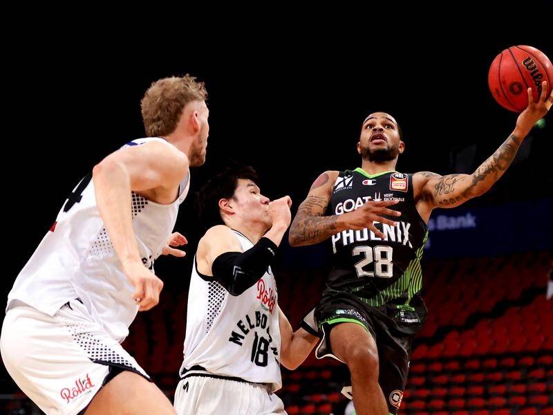 South East Melbourne Phoenix have levelled their NBL semi-final series against Melbourne United.