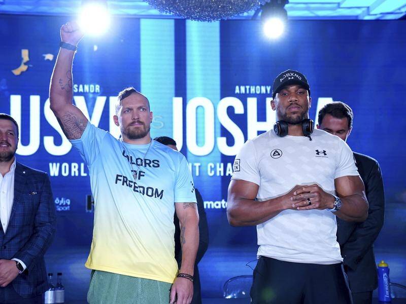 Saudi Arabia will host a second fight between Oleksandr Usyk (l) and Anthony Joshua (r) in August.