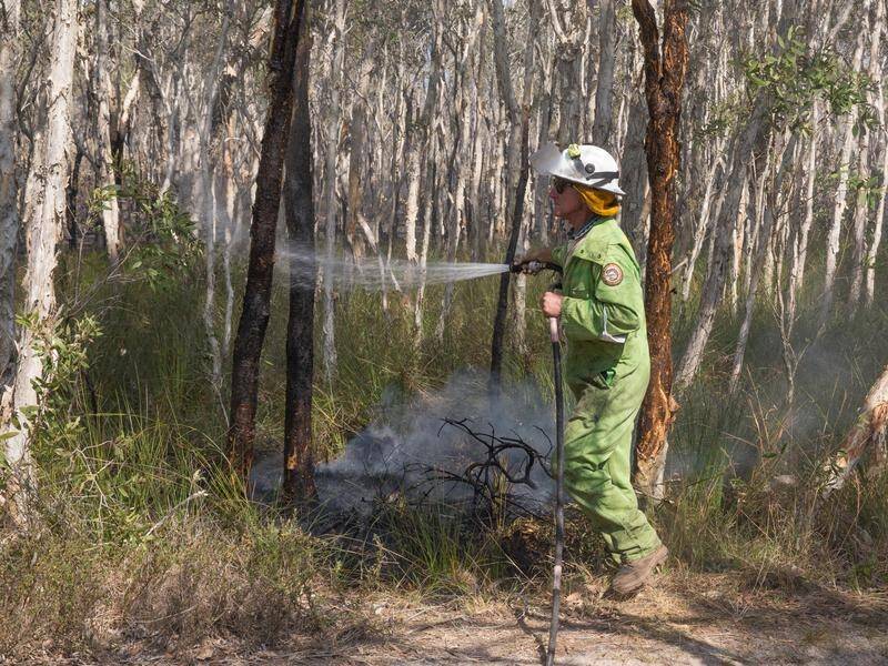 Queensland firefighters expect weather and bushfire conditions to worsen on the weekend.