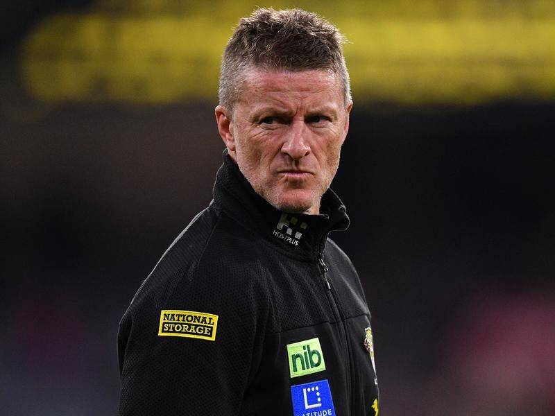 Damien Hardwick has questioned the umpires' call not to award his team a 50m penalty against Sydney.