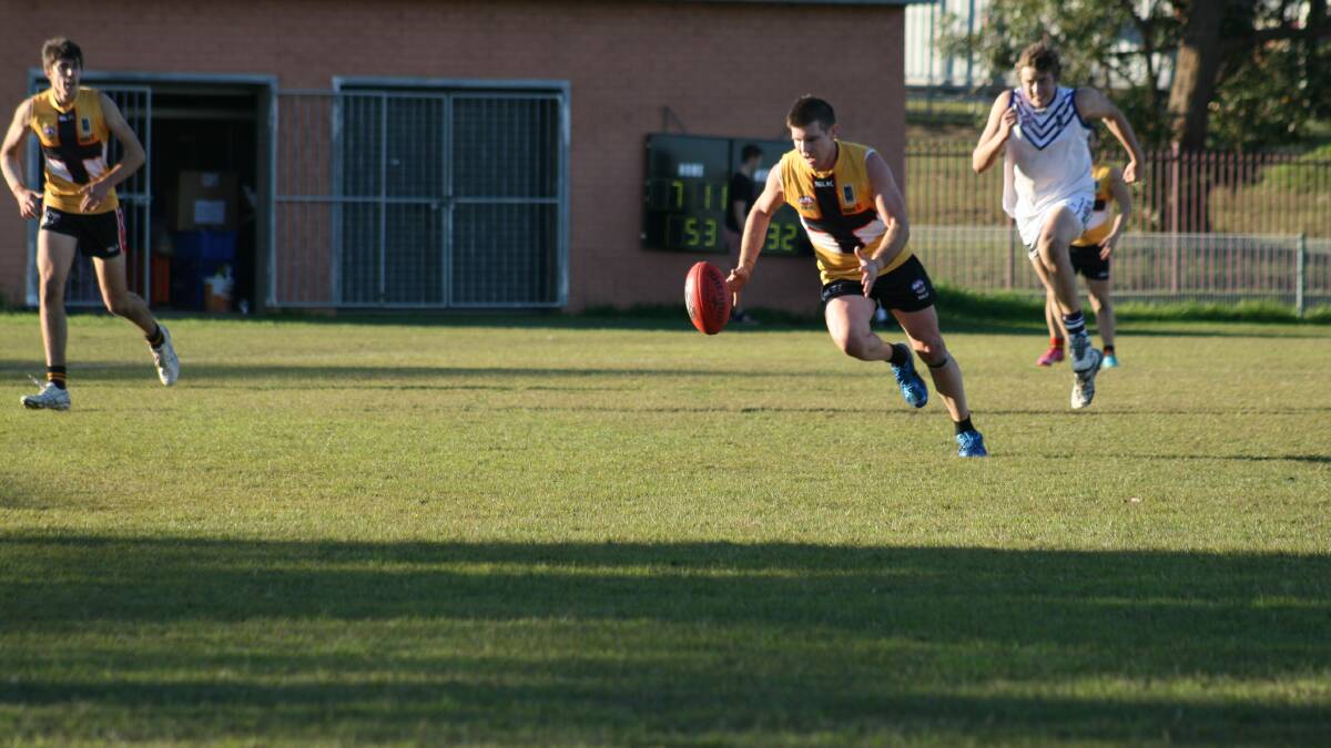 Maitland Saints win Monday footy by 22 points