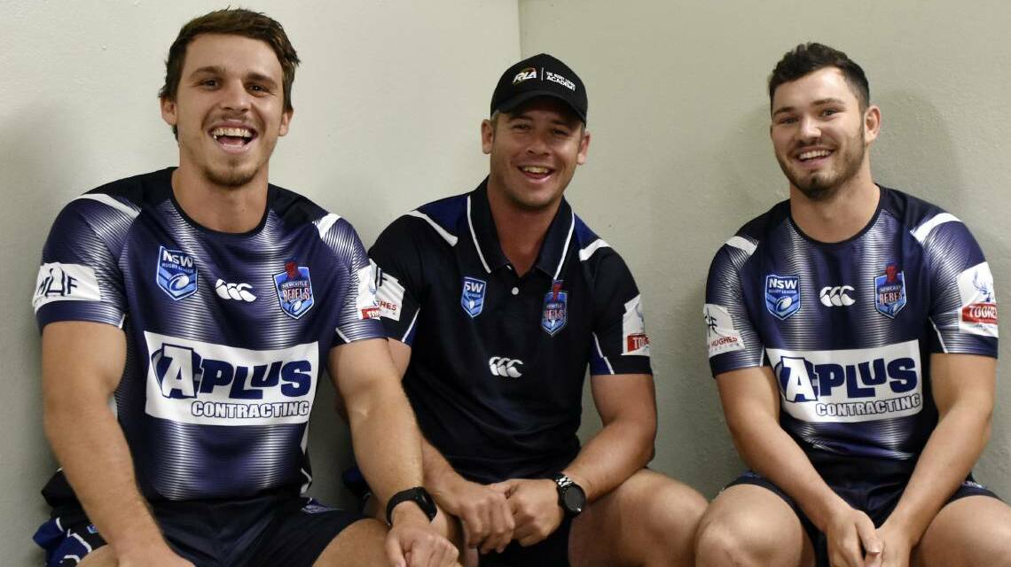 THE MENTOR: Former Wests coach Matt Lantry alongside Rosellas and Newcastle Rebels stars Alex Langbridge and Chad O'Donnell in 2019.